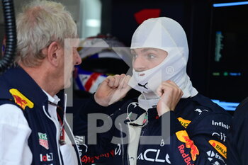 2022-09-02 - MARKO Helmut (aut), Drivers’ Manager of Red Bull Racing, VERSTAPPEN Max (ned), Red Bull Racing RB18, portrait during the Formula 1 Heineken Dutch Grand Prix 2022, 15th round of the 2022 FIA Formula One World Championship from September 2 to 4, 2022 on the Zandvoort Circuit, in Netherlands, Belgium - F1 - DUTCH GRAND PRIX 2022 - FORMULA 1 - MOTORS