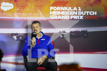 2022-09-03 - STEINER Guenther (ita), Team Principal of Haas F1 team, portrait, team principal press conference during the Formula 1 Heineken Dutch Grand Prix 2022, 15th round of the 2022 FIA Formula One World Championship from September 2 to 4, 2022 on the Zandvoort Circuit, in Netherlands, Belgium - F1 - DUTCH GRAND PRIX 2022 - FORMULA 1 - MOTORS