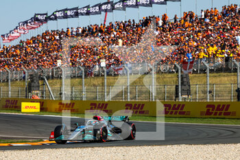 2022-09-03 - 63 RUSSELL George (gbr), Mercedes AMG F1 Team W13, action during the Formula 1 Heineken Dutch Grand Prix 2022, 15th round of the 2022 FIA Formula One World Championship from September 2 to 4, 2022 on the Zandvoort Circuit, in Netherlands, Belgium - F1 - DUTCH GRAND PRIX 2022 - FORMULA 1 - MOTORS