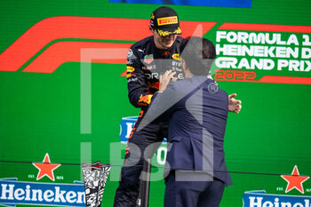 2022-09-04 - VERSTAPPEN Max (ned), Red Bull Racing RB18, portrait BEN SULAYEM Mohammed (uae), President of the FIA, portrait at the podium during the Formula 1 Heineken Dutch Grand Prix 2022, 15th round of the 2022 FIA Formula One World Championship from September 2 to 4, 2022 on the Zandvoort Circuit, in Netherlands, Belgium - F1 - DUTCH GRAND PRIX 2022 - FORMULA 1 - MOTORS
