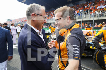 2022-09-04 - DOMENICALI Stefano (ita), Chairman and CEO Formula One Group FOG, SEIDL Andreas, Team Principal of McLaren F1 Team, portrait during the Formula 1 Heineken Dutch Grand Prix 2022, 15th round of the 2022 FIA Formula One World Championship from September 2 to 4, 2022 on the Zandvoort Circuit, in Netherlands, Belgium - F1 - DUTCH GRAND PRIX 2022 - RACE - FORMULA 1 - MOTORS