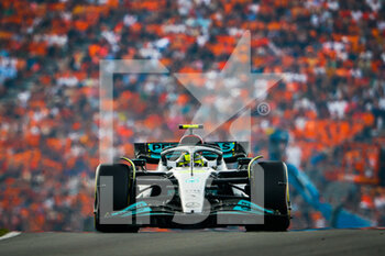 2022-09-04 - 44 HAMILTON Lewis (gbr), Mercedes AMG F1 Team W13, action during the Formula 1 Heineken Dutch Grand Prix 2022, 15th round of the 2022 FIA Formula One World Championship from September 2 to 4, 2022 on the Zandvoort Circuit, in Netherlands, Belgium - F1 - DUTCH GRAND PRIX 2022 - RACE - FORMULA 1 - MOTORS