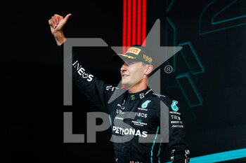 2022-09-04 - RUSSELL George (gbr), Mercedes AMG F1 Team W13, portrait podium during the Formula 1 Heineken Dutch Grand Prix 2022, 15th round of the 2022 FIA Formula One World Championship from September 2 to 4, 2022 on the Zandvoort Circuit, in Netherlands, Belgium - F1 - DUTCH GRAND PRIX 2022 - RACE - FORMULA 1 - MOTORS