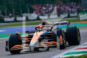 10/09/2022 - Daniel Ricciardo driving the (03) McLaren F1 Team MCL36 - 2022 FORMULA 1 PIRELLI GRAN PREMIO D'ITALIA - GRAND PRIX OF ITALY - FREE PRACTICE AND QUALIFYING - FORMULA 1 - MOTORI
