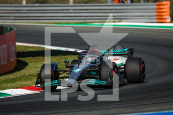 2022-09-10 - 63 RUSSELL George (gbr), Mercedes AMG F1 Team W13, action during the Formula 1 Pirelli Gran Premio d’Italia 2022, Italian Grand Prix 2022, 16th round of the 2022 FIA Formula One World Championship from September 9 to 11, 2022 on the Autodromo Nazionale di Monza, in Monza, Italy - F1 - ITALIAN GRAND PRIX 2022 - FORMULA 1 - MOTORS