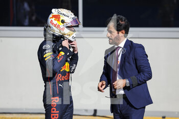2022-09-11 - VERSTAPPEN Max (ned), Red Bull Racing RB18, BEN SULAYEM Mohammed (uae), President of the FIA, portrait during the Formula 1 Pirelli Gran Premio d’Italia 2022, Italian Grand Prix 2022, 16th round of the 2022 FIA Formula One World Championship from September 9 to 11, 2022 on the Autodromo Nazionale di Monza, in Monza, Italy - F1 - ITALIAN GRAND PRIX 2022 - RACE - FORMULA 1 - MOTORS