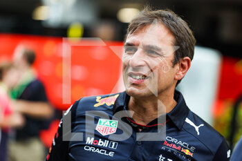 2022-09-29 - WACHE Pierre, Technical Director of Red Bull Racing, portrait during the Formula 1 Singapore Airlines Singapore Grand Prix 2022, 17th round of the 2022 FIA Formula One World Championship from September 30 to October 02, 2022 on the Marina Bay Street Circuit, in Singapore - F1 - SINGAPORE GRAND PRIX 2022 - FORMULA 1 - MOTORS