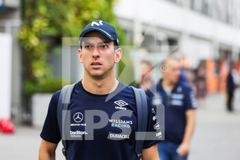 2022-09-29 - LATIFI Nicholas (can), Williams Racing FW44, portrait during the Formula 1 Singapore Airlines Singapore Grand Prix 2022, 17th round of the 2022 FIA Formula One World Championship from September 30 to October 02, 2022 on the Marina Bay Street Circuit, in Singapore - F1 - SINGAPORE GRAND PRIX 2022 - FORMULA 1 - MOTORS