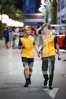 2022-09-29 - NORRIS Lando (gbr), McLaren F1 Team MCL36, portrait during the Formula 1 Singapore Airlines Singapore Grand Prix 2022, 17th round of the 2022 FIA Formula One World Championship from September 30 to October 02, 2022 on the Marina Bay Street Circuit, in Singapore - F1 - SINGAPORE GRAND PRIX 2022 - FORMULA 1 - MOTORS