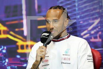 2022-09-29 - HAMILTON Lewis (gbr), Mercedes AMG F1 Team W13, portrait, press conference, during the Formula 1 Singapore Airlines Singapore Grand Prix 2022, 17th round of the 2022 FIA Formula One World Championship from September 30 to October 02, 2022 on the Marina Bay Street Circuit, in Singapore - F1 - SINGAPORE GRAND PRIX 2022 - FORMULA 1 - MOTORS