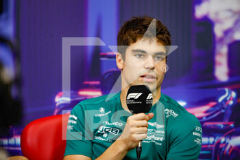 2022-09-29 - STROLL Lance (can), Aston Martin F1 Team AMR22, portrait, press conference during the Formula 1 Singapore Airlines Singapore Grand Prix 2022, 17th round of the 2022 FIA Formula One World Championship from September 30 to October 02, 2022 on the Marina Bay Street Circuit, in Singapore - F1 - SINGAPORE GRAND PRIX 2022 - FORMULA 1 - MOTORS