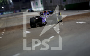 2022-09-30 - 23 ALBON Alexander (tha), Williams Racing FW44, action during the Formula 1 Singapore Airlines Singapore Grand Prix 2022, 17th round of the 2022 FIA Formula One World Championship from September 30 to October 02, 2022 on the Marina Bay Street Circuit, in Singapore - F1 - SINGAPORE GRAND PRIX 2022 - FORMULA 1 - MOTORS