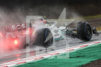 07/10/2022 - 44 HAMILTON Lewis (gbr), Mercedes AMG F1 Team W13, action during the Formula 1 Honda Japanese Grand Prix 2022, 18th round of the 2022 FIA Formula One World Championship from Octobre 7 to 9, 2022 on the Suzuka International Racing Course, in Suzuka, Mie Prefecture, Japan - F1 - JAPANESE GRAND PRIX 2022 - FORMULA 1 - MOTORI