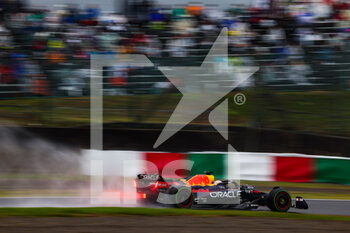 07/10/2022 - 01 VERSTAPPEN Max (nld), Red Bull Racing RB18, action during the Formula 1 Honda Japanese Grand Prix 2022, 18th round of the 2022 FIA Formula One World Championship from Octobre 7 to 9, 2022 on the Suzuka International Racing Course, in Suzuka, Mie Prefecture, Japan - F1 - JAPANESE GRAND PRIX 2022 - FORMULA 1 - MOTORI