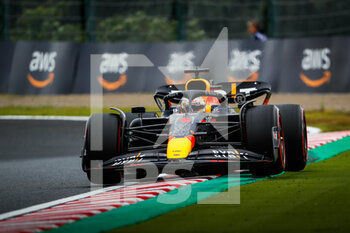 2022-10-08 - 01 VERSTAPPEN Max (nld), Red Bull Racing RB18, action during the Formula 1 Honda Japanese Grand Prix 2022, 18th round of the 2022 FIA Formula One World Championship from October 7 to 9, 2022 on the Suzuka International Racing Course, in Suzuka, Mie Prefecture, Japan - F1 - JAPANESE GRAND PRIX 2022 - FORMULA 1 - MOTORS