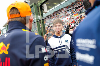 2022-10-08 - GASLY Pierre (fra), Scuderia AlphaTauri AT03, VERSTAPPEN Max (ned), Red Bull Racing RB18, portrait during the Formula 1 Honda Japanese Grand Prix 2022, 18th round of the 2022 FIA Formula One World Championship from Octobre 7 to 9, 2022 on the Suzuka International Racing Course, in Suzuka, Mie Prefecture, Japan - F1 - JAPANESE GRAND PRIX 2022 - RACE - FORMULA 1 - MOTORS