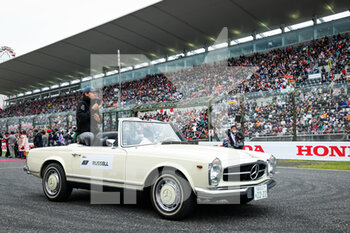 2022-10-08 - RUSSELL George (gbr), Mercedes AMG F1 Team W13, portrait drivers parade during the Formula 1 Honda Japanese Grand Prix 2022, 18th round of the 2022 FIA Formula One World Championship from Octobre 7 to 9, 2022 on the Suzuka International Racing Course, in Suzuka, Mie Prefecture, Japan - F1 - JAPANESE GRAND PRIX 2022 - RACE - FORMULA 1 - MOTORS