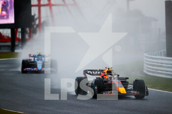 2022-10-09 - 11 PEREZ Sergio (mex), Red Bull Racing RB18, action during the Formula 1 Honda Japanese Grand Prix 2022, 18th round of the 2022 FIA Formula One World Championship from October 7 to 9, 2022 on the Suzuka International Racing Course, in Suzuka, Mie Prefecture, Japan - F1 - JAPANESE GRAND PRIX 2022 - RACE - FORMULA 1 - MOTORS