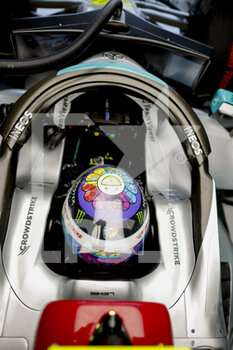 2022-10-09 - HAMILTON Lewis (gbr), Mercedes AMG F1 Team W13, in the cockpit during the Formula 1 Honda Japense Grand Prix 2022, 18th round of the 2022 FIA Formula One World Championship from Octobre 7 to 9, 2022 on the Suzuka International Racing Course, in Suzuka, Mie Prefecture, Japan - F1 - JAPANESE GRAND PRIX 2022 - RACE - FORMULA 1 - MOTORS