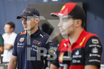 2022-10-20 - VERSTAPPEN Max (ned), Red Bull Racing RB18, portrait LECLERC Charles (mco), Scuderia Ferrari F1-75, portrait during the Formula 1 Aramco United States Grand Prix 2022, 19th round of the 2022 FIA Formula One World Championship from October 21 to 23, 2022 on the Circuit of the Americas, in Austin, Texas - F1 - UNITED STATES GRAND PRIX 2022 - FORMULA 1 - MOTORS