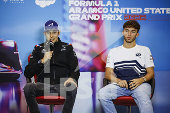 2022-10-20 - OCON Esteban (fra), Alpine F1 Team A522, portrait GASLY Pierre (fra), Scuderia AlphaTauri AT03, portrait during the Formula 1 Aramco United States Grand Prix 2022, 19th round of the 2022 FIA Formula One World Championship from October 21 to 23, 2022 on the Circuit of the Americas, in Austin, Texas - F1 - UNITED STATES GRAND PRIX 2022 - FORMULA 1 - MOTORS