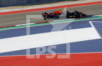 2022-10-22 - 01 VERSTAPPEN Max (nld), Red Bull Racing RB18, action during the Formula 1 Aramco United States Grand Prix 2022, 19th round of the 2022 FIA Formula One World Championship from October 21 to 23, 2022 on the Circuit of the Americas, in Austin, Texas - F1 - UNITED STATES GRAND PRIX 2022 - FORMULA 1 - MOTORS