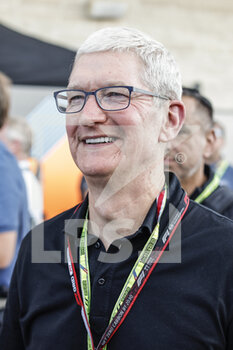 2022-10-22 - Tim Cook Chief Executive of Apple Inc. portrait during the Formula 1 Aramco United States Grand Prix 2022, 19th round of the 2022 FIA Formula One World Championship from October 21 to 23, 2022 on the Circuit of the Americas, in Austin, Texas - F1 - UNITED STATES GRAND PRIX 2022 - FORMULA 1 - MOTORS