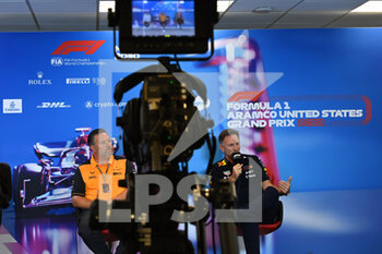 2022-10-22 - Press Conference with Zak Brown, CEO, McLaren Racing and Christian Horner, Team Principal, Red Bull, Racing, portrait during the Formula 1 Aramco United States Grand Prix 2022, 19th round of the 2022 FIA Formula One World Championship from October 21 to 23, 2022 on the Circuit of the Americas, in Austin, Texas - F1 - UNITED STATES GRAND PRIX 2022 - FORMULA 1 - MOTORS