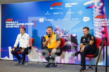 2022-10-22 - Press conference: CAPITO Jost, Chief Executive Officer of Williams Racing, BROWN Zak (usa), CEO of of McLaren Racing, HORNER Christian (gbr), Team Principal of Red Bull Racing, portrait during the Formula 1 Aramco United States Grand Prix 2022, 19th round of the 2022 FIA Formula One World Championship from October 21 to 23, 2022 on the Circuit of the Americas, in Austin, Texas - F1 - UNITED STATES GRAND PRIX 2022 - FORMULA 1 - MOTORS