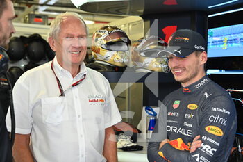2022-10-27 - MARKO Helmut (aut), Drivers’ Manager of Red Bull Racing, portrait VERSTAPPEN Max (ned), Red Bull Racing RB18, portrait during the Formula 1 Grand Premio de la Ciudad de Mexico 2022, Mexican Grand Prix 2022, 20th round of the 2022 FIA Formula One World Championship from October 28 to 30, 2022 on the Autodromo Hermanos Rodríguez, in Mexico City, Mexico - F1 - MEXICO CITY GRAND PRIX 2022 - FORMULA 1 - MOTORS