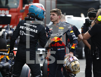 2022-10-29 - VERSTAPPEN Max (ned), Red Bull Racing RB18, portrait RUSSELL George (gbr), Mercedes AMG F1 Team W13, portrait during the Formula 1 Grand Premio de la Ciudad de Mexico 2022, Mexican Grand Prix 2022, 20th round of the 2022 FIA Formula One World Championship from October 28 to 30, 2022 on the Autodromo Hermanos Rodríguez, in Mexico City, Mexico - F1 - MEXICO CITY GRAND PRIX 2022 - FORMULA 1 - MOTORS