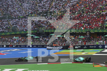 2022-10-30 - 05 VETTEL Sebastian (ger), Aston Martin F1 Team AMR22, action 18 STROLL Lance (can), Aston Martin F1 Team AMR22, action during the Formula 1 Grand Premio de la Ciudad de Mexico 2022, Mexican Grand Prix 2022, 20th round of the 2022 FIA Formula One World Championship from October 28 to 30, 2022 on the Autodromo Hermanos Rodríguez, in Mexico City, Mexico - F1 - MEXICO CITY GRAND PRIX 2022 - RACE - FORMULA 1 - MOTORS