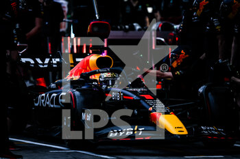 11/11/2022 - 01 VERSTAPPEN Max (nld), Red Bull Racing RB18, action pitstop during the Formula 1 Heineken Grande Premio de São Paulo 2022, Sao Paulo Grand Prix Grand Prix 2022, 21st round of the 2022 FIA Formula One World Championship from November 11 to 13, 2022 on the Interlagos Circuit, in Sao Paulo, Brazil - F1 - SAO PAULO GRAND PRIX 2022 - FORMULA 1 - MOTORI