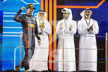 2022-11-20 - Podium, VERSTAPPEN Max (ned), Red Bull Racing RB18, BEN SULAYEM Mohammed (uae), President of the FIA, portrait during the Formula 1 Etihad Airways Abu Dhabi Grand Prix 2022, 22nd round of the 2022 FIA Formula One World Championship from November 18 to 20, 2022 on the Yas Marina Circuit, in Yas Island, Abu Dhabi - F1 - ABU DHABI GRAND PRIX 2022 - RACE - FORMULA 1 - MOTORS