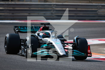 22/11/2022 - 63 RUSSELL George (gbr), Mercedes AMG F1 Team W13, action during the 2022 post-season tests from November 22 to 23, 2022 on the Yas Marina Circuit, in Yas Island, Abu Dhabi - F1 - ABU DHABI POST-SEASON TESTS 2022 - FORMULA 1 - MOTORI