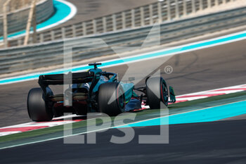 22/11/2022 - 14 ALONSO Fernando (spa), Aston Martin F1 Team AMR22, action during the 2022 post-season tests from November 22 to 23, 2022 on the Yas Marina Circuit, in Yas Island, Abu Dhabi - F1 - ABU DHABI POST-SEASON TESTS 2022 - FORMULA 1 - MOTORI