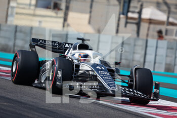 22/11/2022 - 41 DE VRIES Nyck (ned), Scuderia AlphaTauri AT03, action during the 2022 post-season tests from November 22 to 23, 2022 on the Yas Marina Circuit, in Yas Island, Abu Dhabi - F1 - ABU DHABI POST-SEASON TESTS 2022 - FORMULA 1 - MOTORI