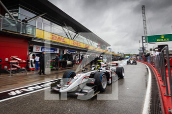 2022-04-21 - 10 Pourchaire Théo (fra), ART Grand Prix, Dallara F2, action during the 3rd round of the 2022 FIA Formula 2 Championship on the Imola Circuit, from April 22 to 24, 2022 in Imola, Italy - 3RD ROUND OF THE 2022 FIA FORMULA 2 CHAMPIONSHIP - FORMULA 2 - MOTORS