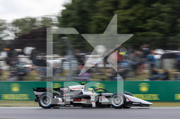 2022-07-02 - 10 Pourchaire Théo (fra), ART Grand Prix, Dallara F2, action during the 7th round of the 2022 FIA Formula 2 Championship, on the Silverstone Circuit, from July 1 to 3, 2022 in Silverstone, United Kingdom - AUTO - FORMULA 2 2022 - SILVERSTONE - FORMULA 2 - MOTORS