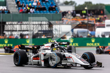 2022-07-02 - 10 Pourchaire Théo (fra), ART Grand Prix, Dallara F2, action during the 7th round of the 2022 FIA Formula 2 Championship, on the Silverstone Circuit, from July 1 to 3, 2022 in Silverstone, United Kingdom - AUTO - FORMULA 2 2022 - SILVERSTONE - FORMULA 2 - MOTORS