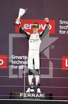 2022-07-03 - Pourchaire Théo (fra), ART Grand Prix, Dallara F2, portrait celebrates his second place, podium during the 7th round of the 2022 FIA Formula 2 Championship, on the Silverstone Circuit, from July 1 to 3, 2022 in Silverstone, United Kingdom - AUTO - FORMULA 2 2022 - SILVERSTONE - FORMULA 2 - MOTORS