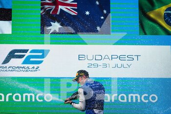 2022-07-29 - DOOHAN Jack (aus), UNI-Virtuosi Racing, Dallara F2, portrait, podium during the 10th round of the 2022 FIA Formula 2 Championship, from July 28 to 31, 2022 on the Hungaroring, in Mogyorod, Hungary - AUTO - FORMULA 2 2022 - HUNGARY - FORMULA 2 - MOTORS