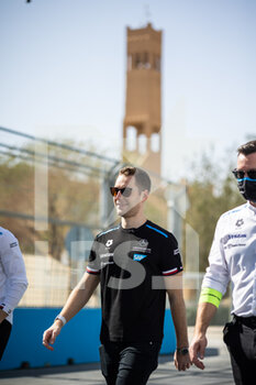 2022-01-27 - Vandoorne Stoffel (bel), Mercedes-EQ Silver Arrow 02, portrait trackwalk during the 2022 Diriyah ePrix, 1st and 2nd round of the 2022 Formula E World Championship, on the Riyadh Street Circuit from January 28 to 30, in Riyadh, Saudi Arabia - 2022 DIRIYAH EPRIX, 1ST AND 2ND ROUND OF THE 2022 FORMULA E WORLD CHAMPIONSHIP - FORMULA E - MOTORS