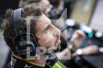 2022-01-27 - DA COSTA ANTONIO FELIX (POR), DS TECHEETAH, DS E-TENSE FE21, PORTRAIT during the 2022 Diriyah ePrix, 1st and 2nd round of the 2022 Formula E World Championship, on the Riyadh Street Circuit from January 28 to 30, in Riyadh, Saudi Arabia - 2022 DIRIYAH EPRIX, 1ST AND 2ND ROUND OF THE 2022 FORMULA E WORLD CHAMPIONSHIP - FORMULA E - MOTORS