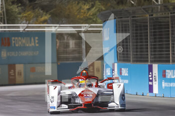 2022-01-27 - 07 SETTE CAMARA SERGIO (BRA), DRAGON / PENSKE AUTOSPORT, PENSKE EV-5, ACTION during the 2022 Diriyah ePrix, 1st and 2nd round of the 2022 Formula E World Championship, on the Riyadh Street Circuit from January 28 to 30, in Riyadh, Saudi Arabia - 2022 DIRIYAH EPRIX, 1ST AND 2ND ROUND OF THE 2022 FORMULA E WORLD CHAMPIONSHIP - FORMULA E - MOTORS