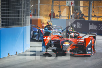 2022-01-27 - 22 GUNTHER MAXIMILIAN (GER), NISSAN E.DAMS, NISSAN IM03, ACTION during the 2022 Diriyah ePrix, 1st and 2nd round of the 2022 Formula E World Championship, on the Riyadh Street Circuit from January 28 to 30, in Riyadh, Saudi Arabia - 2022 DIRIYAH EPRIX, 1ST AND 2ND ROUND OF THE 2022 FORMULA E WORLD CHAMPIONSHIP - FORMULA E - MOTORS