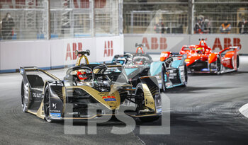 2022-01-27 - 25 VERGNE JEAN-ERIC (FRA), DS TECHEETACH, DS E-TENSE FE21, ACTION during the 2022 Diriyah ePrix, 1st and 2nd round of the 2022 Formula E World Championship, on the Riyadh Street Circuit from January 28 to 30, in Riyadh, Saudi Arabia - 2022 DIRIYAH EPRIX, 1ST AND 2ND ROUND OF THE 2022 FORMULA E WORLD CHAMPIONSHIP - FORMULA E - MOTORS
