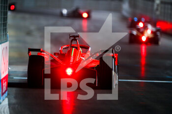 2022-01-27 - Sims Alexander (gbr), Mahindra Racing, Mahindra M7Electro, action during the 2022 Diriyah ePrix, 1st and 2nd round of the 2022 Formula E World Championship, on the Riyadh Street Circuit from January 28 to 30, in Riyadh, Saudi Arabia - 2022 DIRIYAH EPRIX, 1ST AND 2ND ROUND OF THE 2022 FORMULA E WORLD CHAMPIONSHIP - FORMULA E - MOTORS