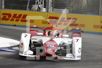 2022-01-28 - 07 SETTE CAMARA SERGIO (BRA), DRAGON / PENSKE AUTOSPORT, PENSKE EV-5, ACTION during the 2022 Diriyah ePrix, 1st and 2nd round of the 2022 Formula E World Championship, on the Riyadh Street Circuit from January 28 to 30, in Riyadh, Saudi Arabia - 2022 DIRIYAH EPRIX, 1ST AND 2ND ROUND OF THE 2022 FORMULA E WORLD CHAMPIONSHIP - FORMULA E - MOTORS