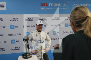 2022-01-28 - VANDOORNE STOFFEL (BEL), MERCEDES-EQ SILVER ARROW 02, PORTRAIT during the 2022 Diriyah ePrix, 1st and 2nd round of the 2022 Formula E World Championship, on the Riyadh Street Circuit from January 28 to 30, in Riyadh, Saudi Arabia - 2022 DIRIYAH EPRIX, 1ST AND 2ND ROUND OF THE 2022 FORMULA E WORLD CHAMPIONSHIP - FORMULA E - MOTORS
